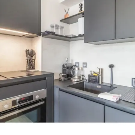Apartman T2 4 Couchages Et Parking La Rochelle